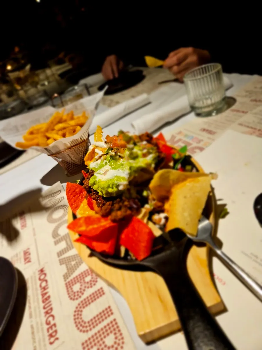 Mocha Burger - Times Square — foto 4