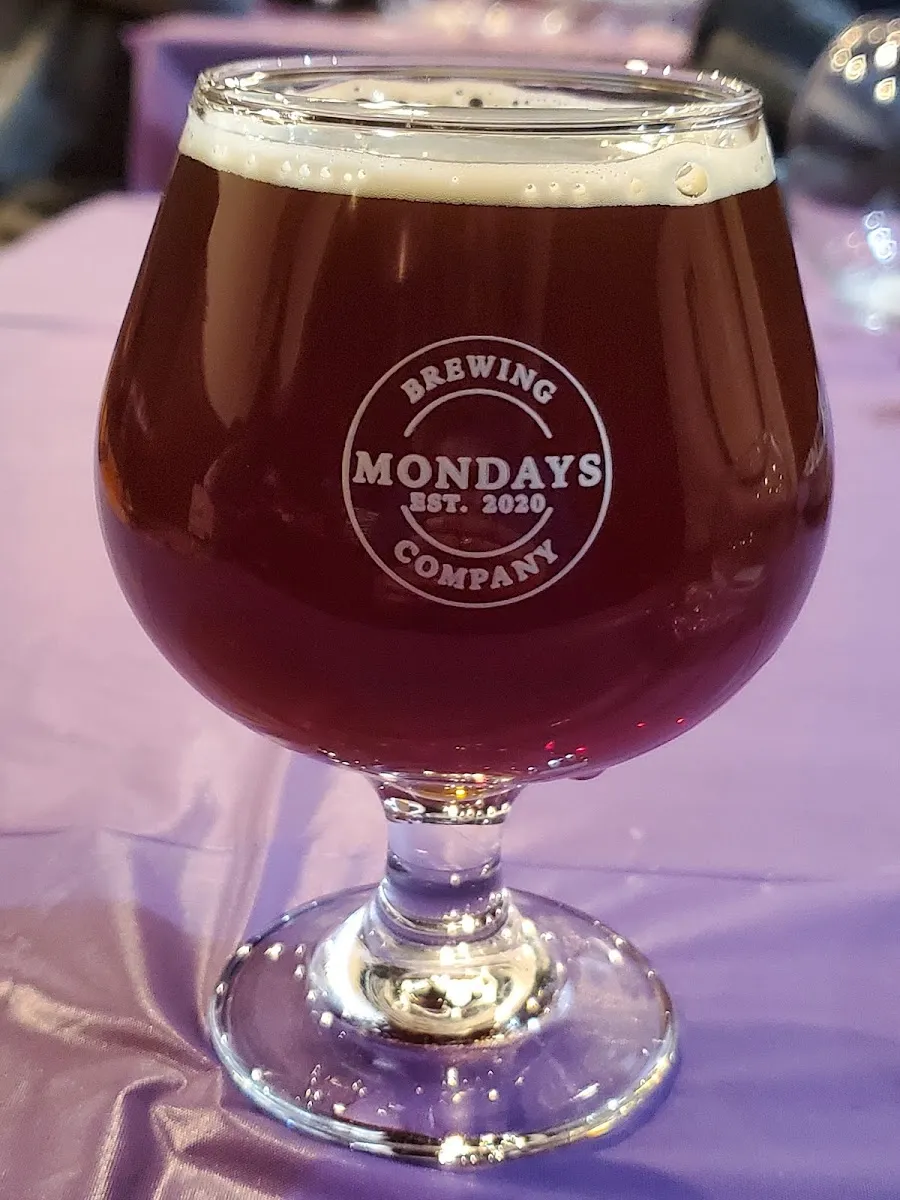 Mondays Brewing Taproom (Greenfield) — foto 3