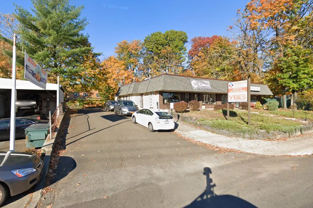 Monsey Kosher Bake Shop - Frank's