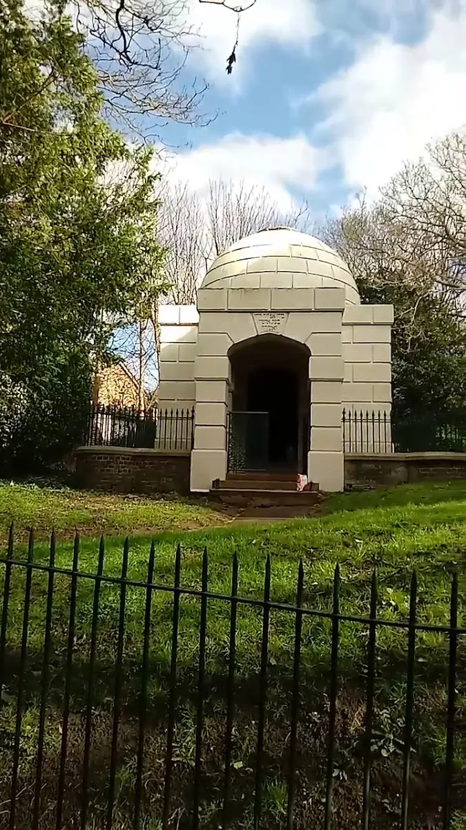 Montefiore Synagogue — photo 3