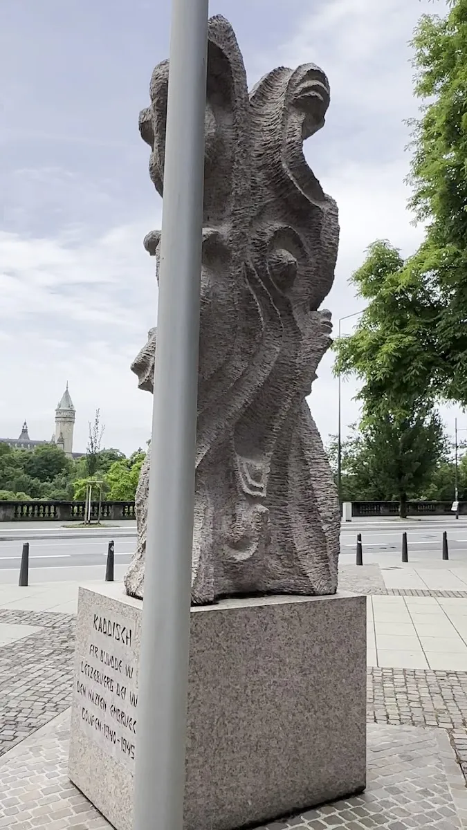 Monument Kaddish — foto 3