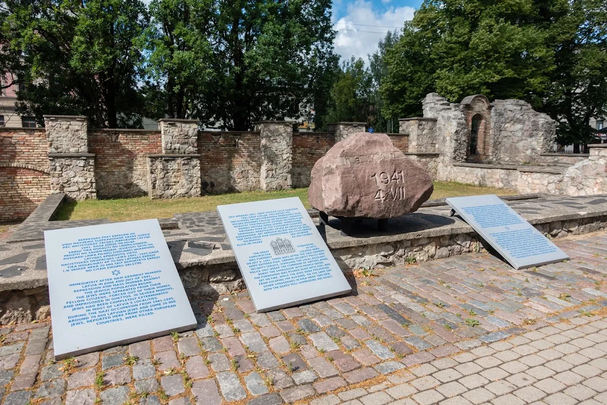 Monumento de la Gran Sinagoga Coral de Riga — photo 6