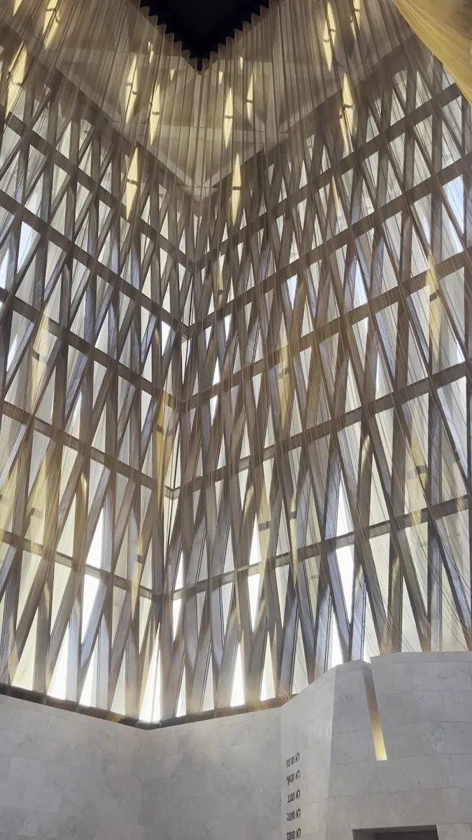 Moses Ben Maimon Synagogue — foto 5