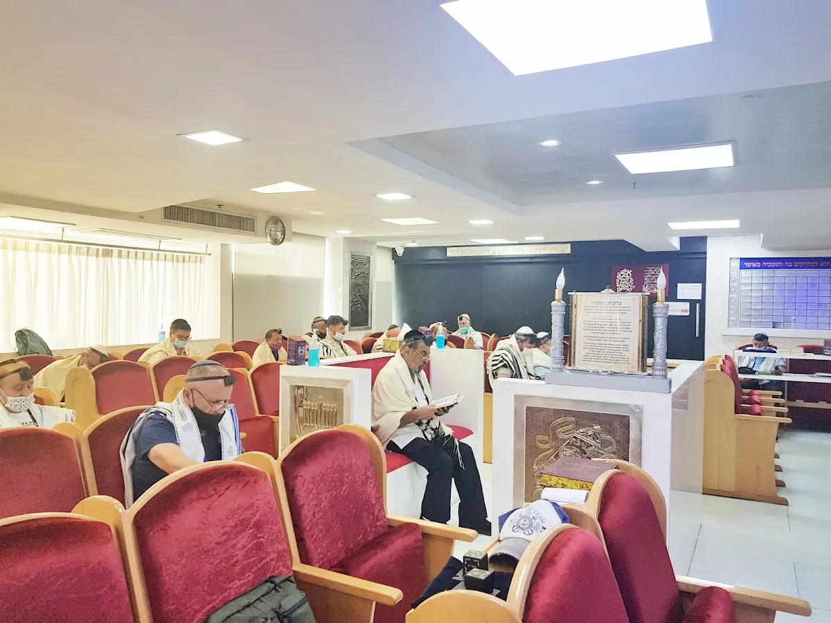 Moshe & Yoseph Synagogue (Chabad Pattaya) — foto 5