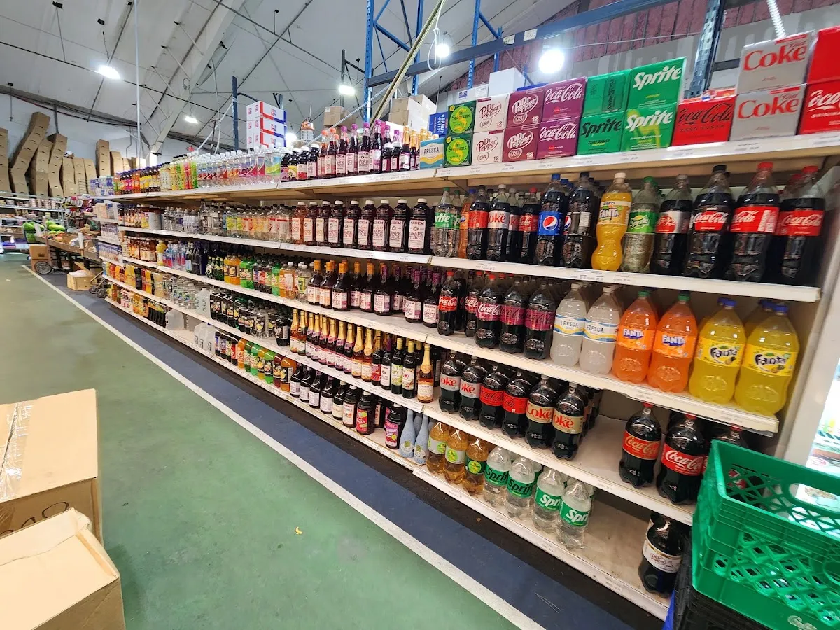 Mottys Supermarket — foto 5