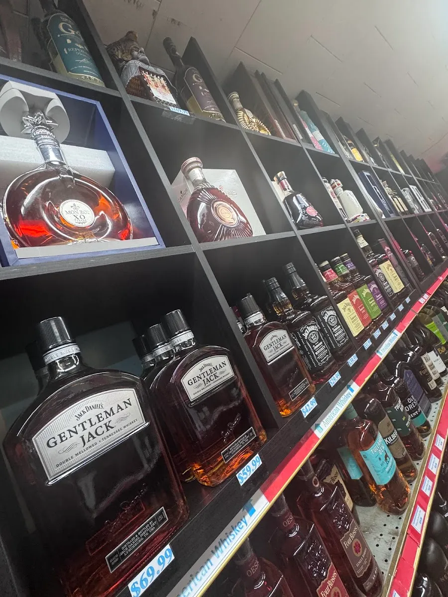Mount Ivy Wine And Liquor plus Kosher Wines — photo 10