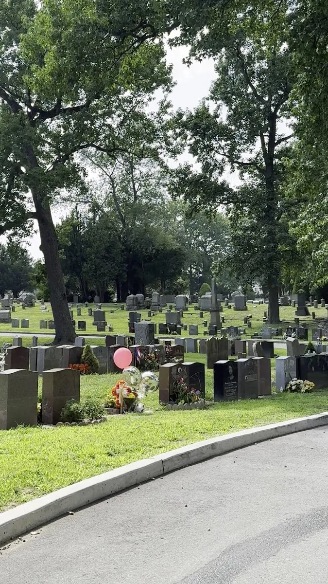 Mount Lebanon Cemetery — photo 4