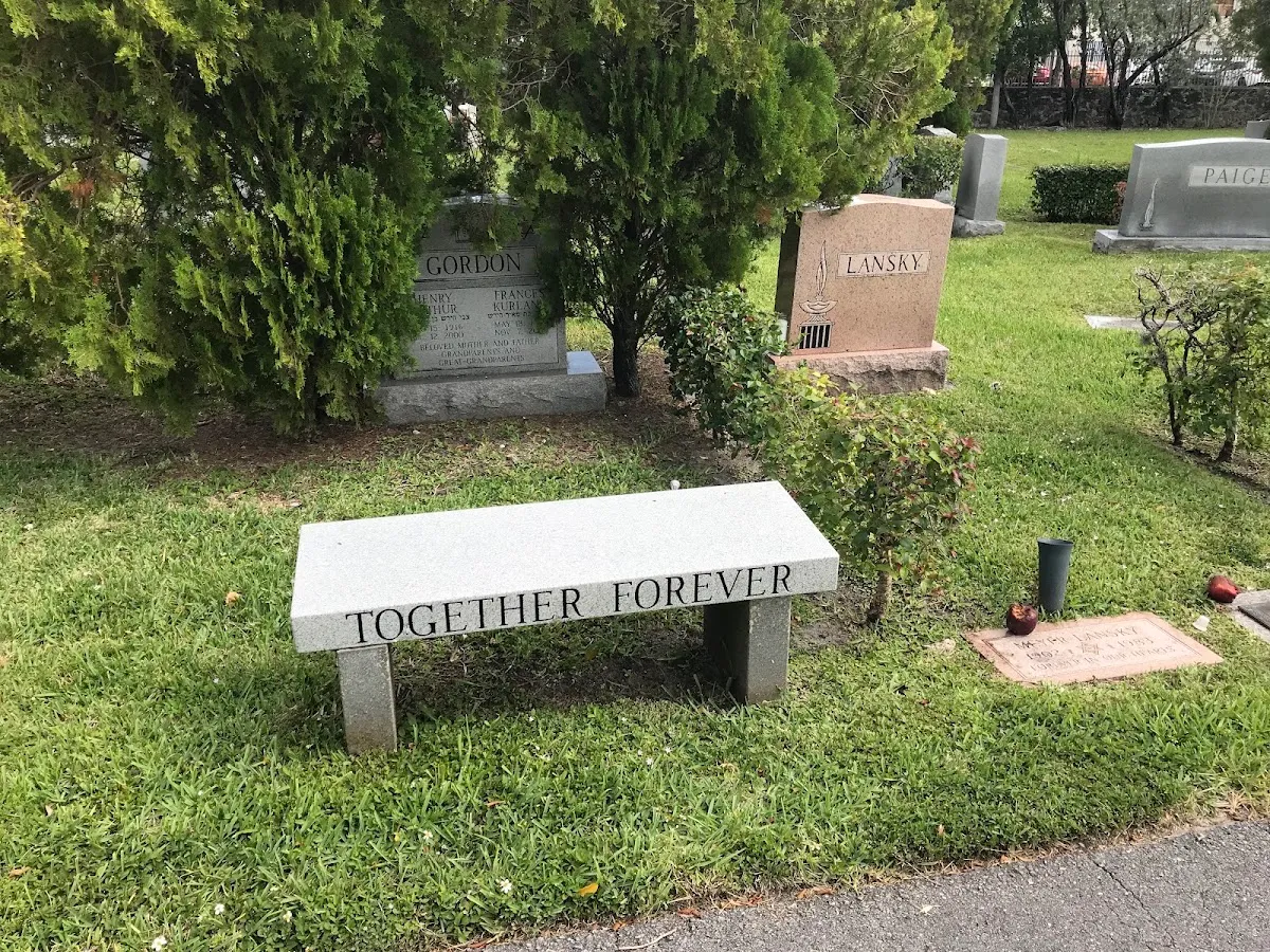 Mount Nebo Miami Memorial Gardens — foto 8