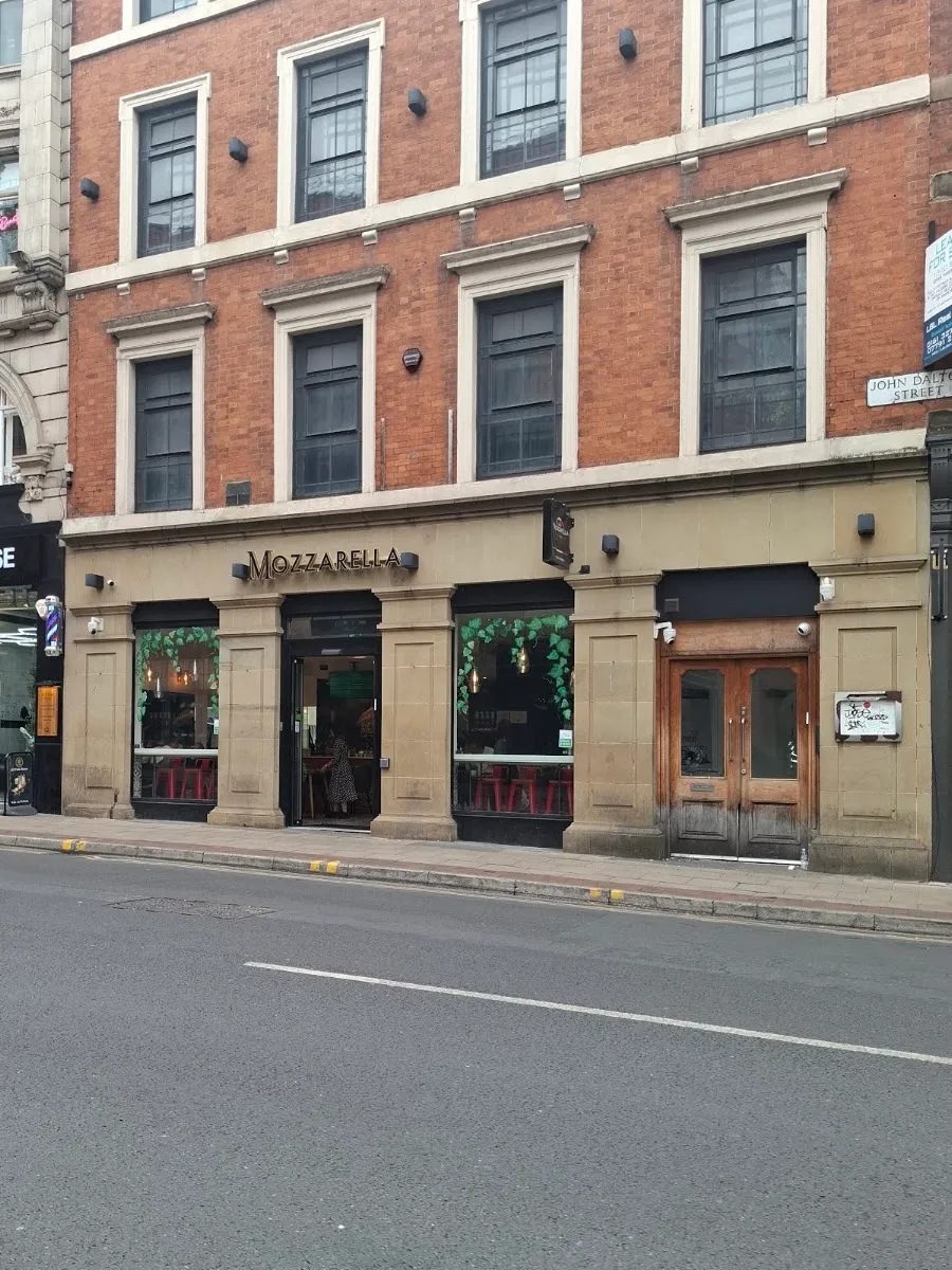 Mozzarella (Manchester, John Dalton St) — foto 3