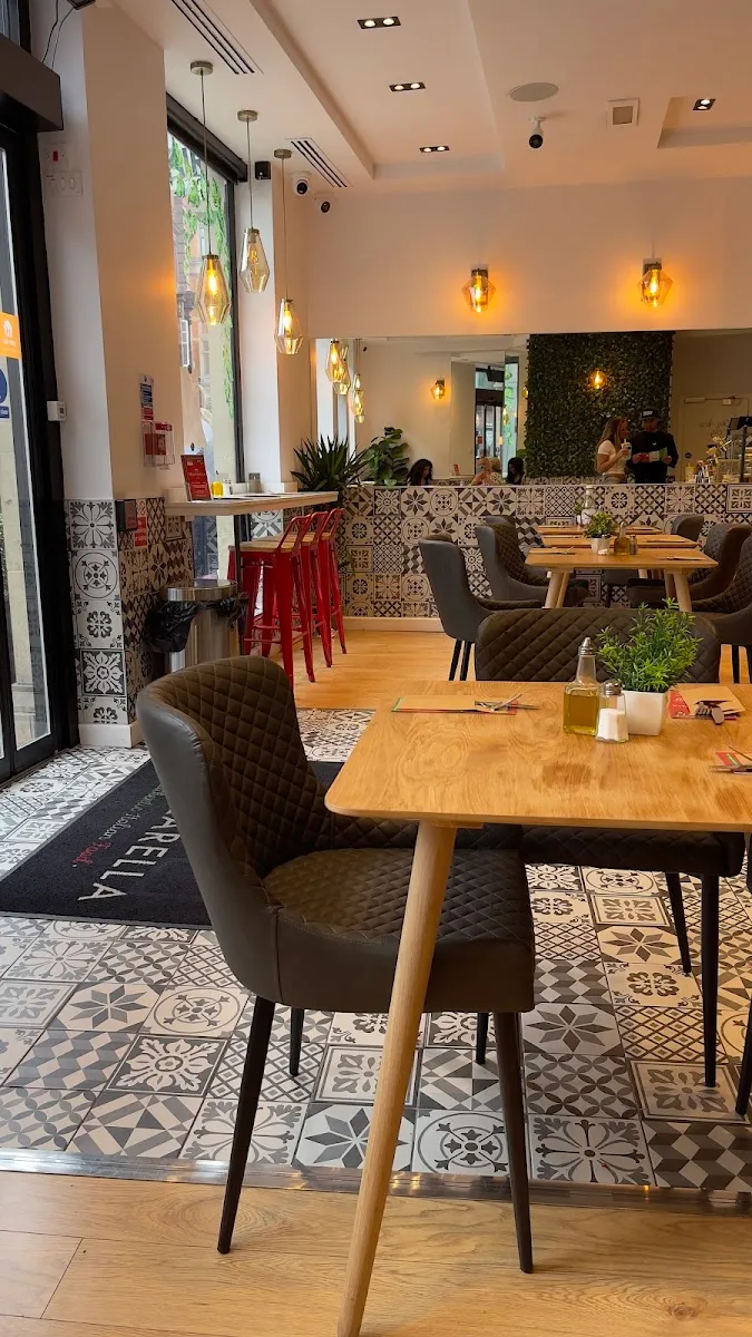 Mozzarella (Manchester, John Dalton St) — foto 6