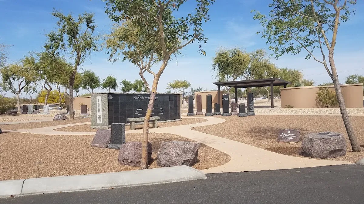 Mt Sinai Cemetery — foto 10