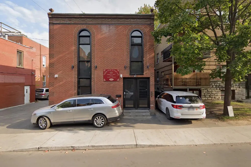 Munkacs Synagogue Montreal