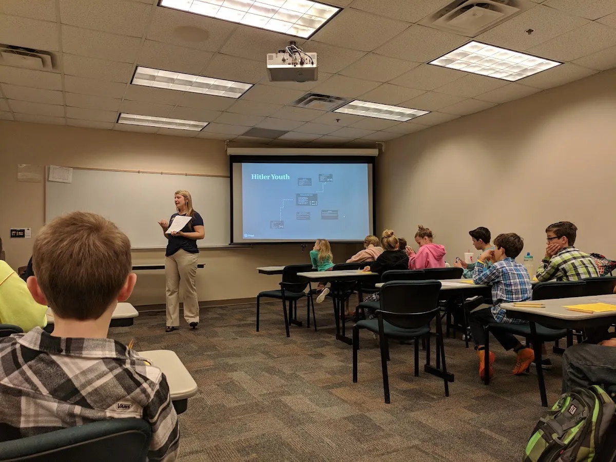 Museum of History and Holocaust Education — foto 6