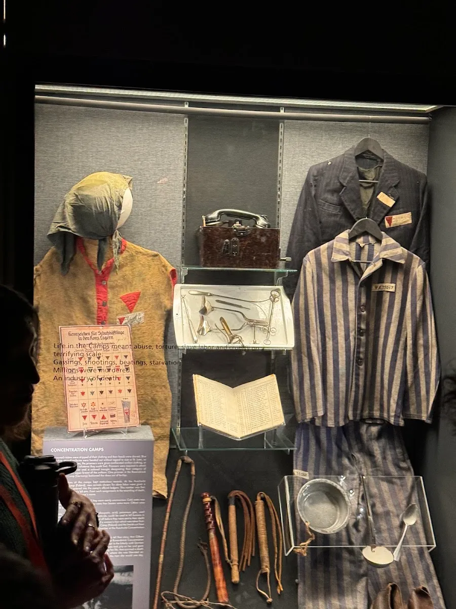 Museum of Tolerance — foto 6