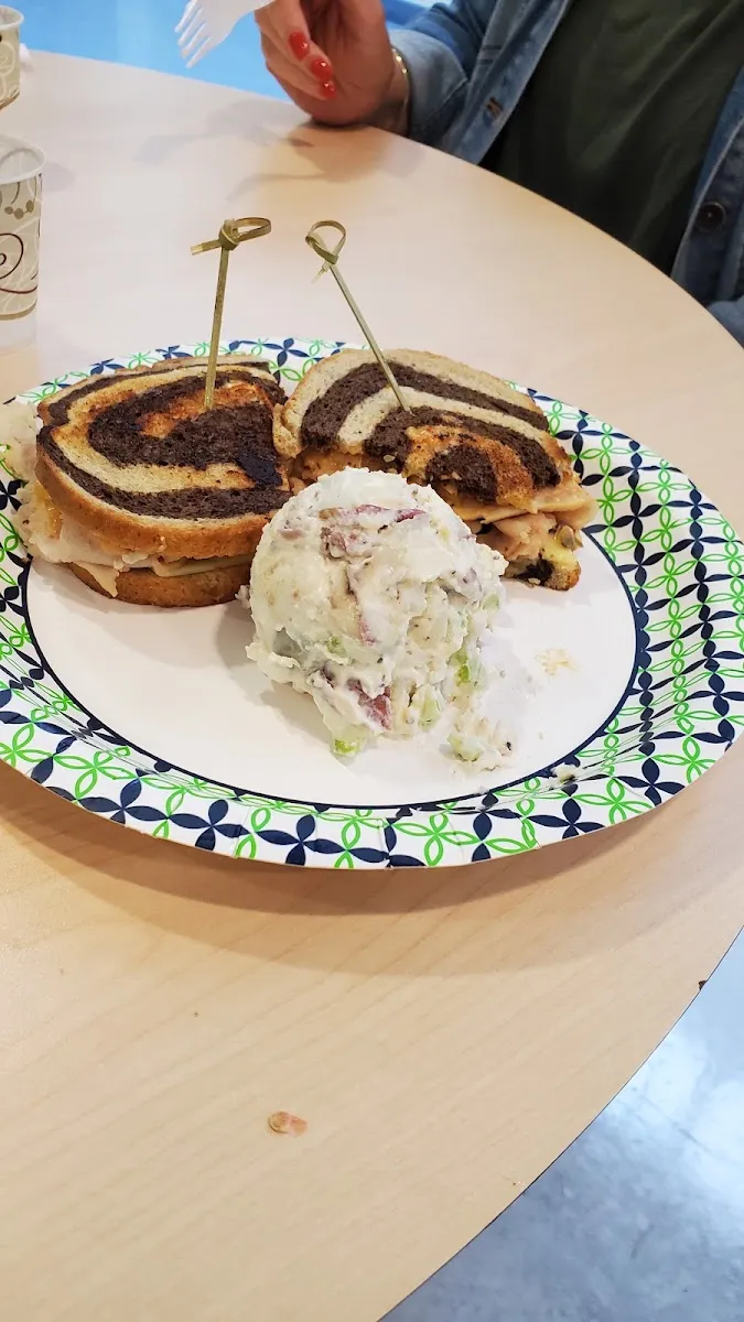 N&W Kosher Catering — foto 2