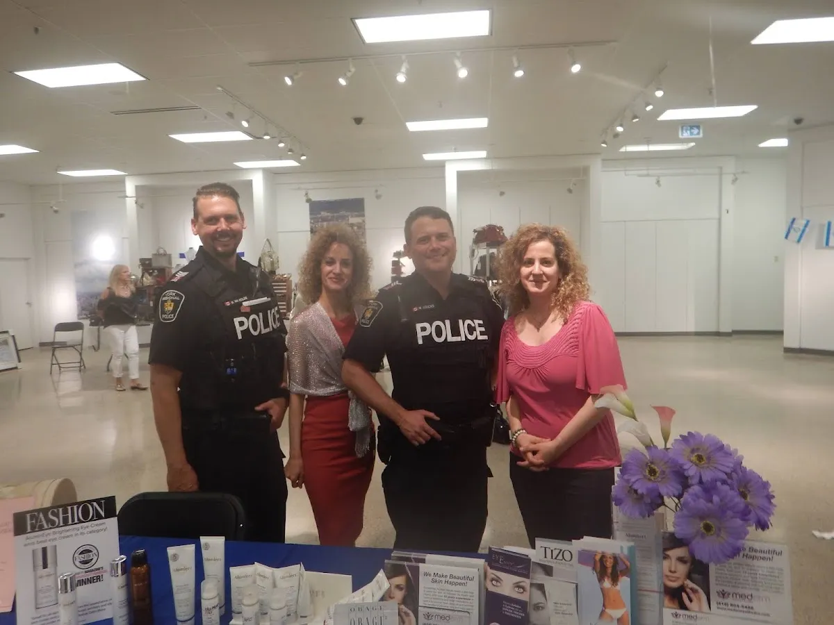 Na' Amat Canada — foto 4
