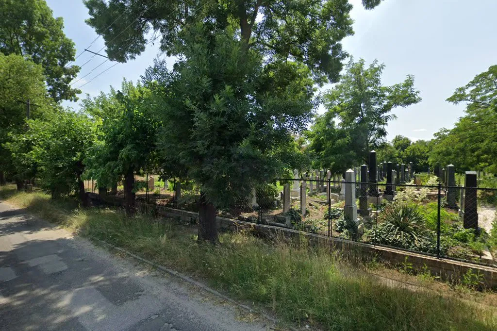 Nagykőrösi zsidó temető — foto 3