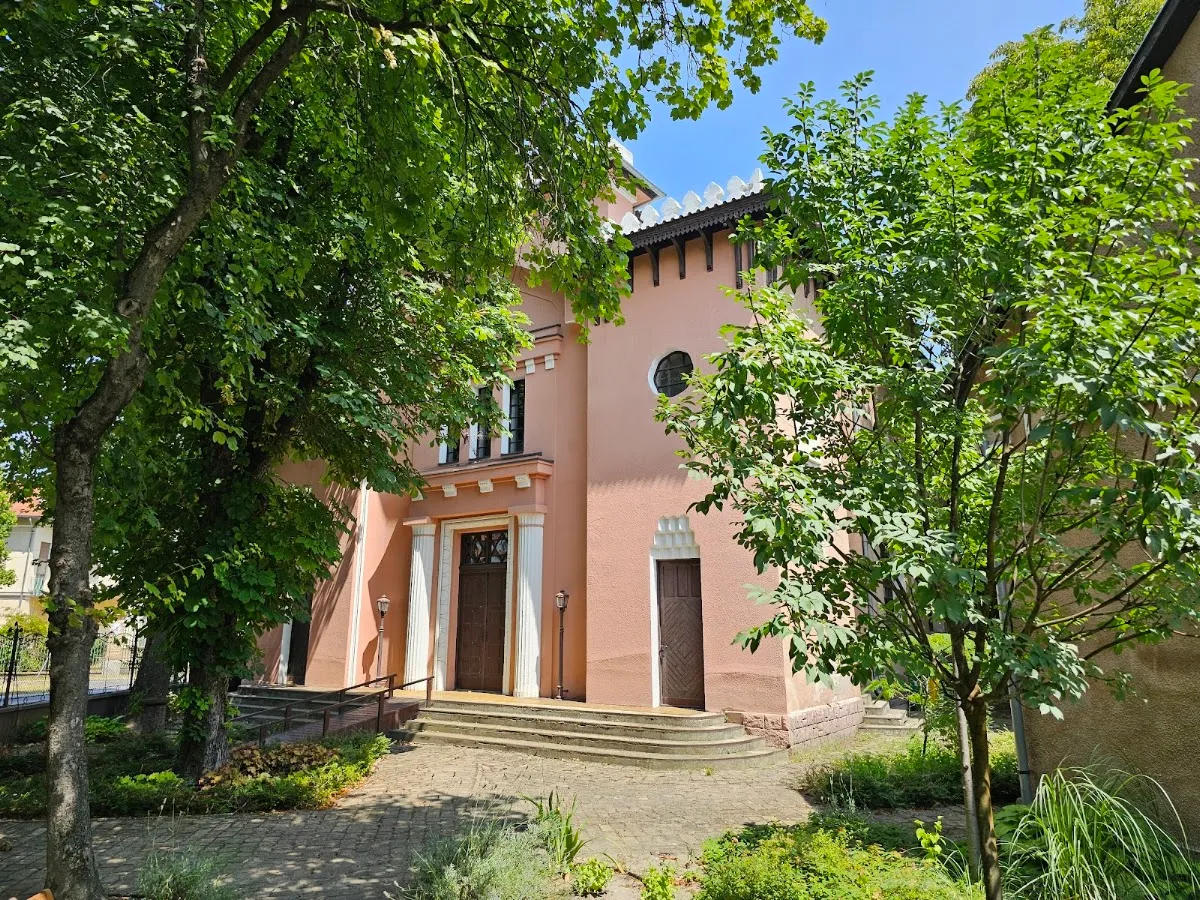Nagykőrösi zsinagóga — foto 2