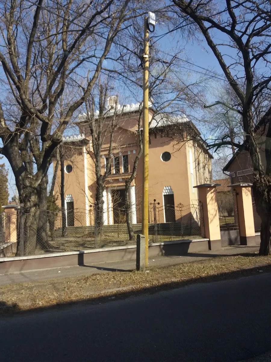Nagykőrösi zsinagóga — foto 5
