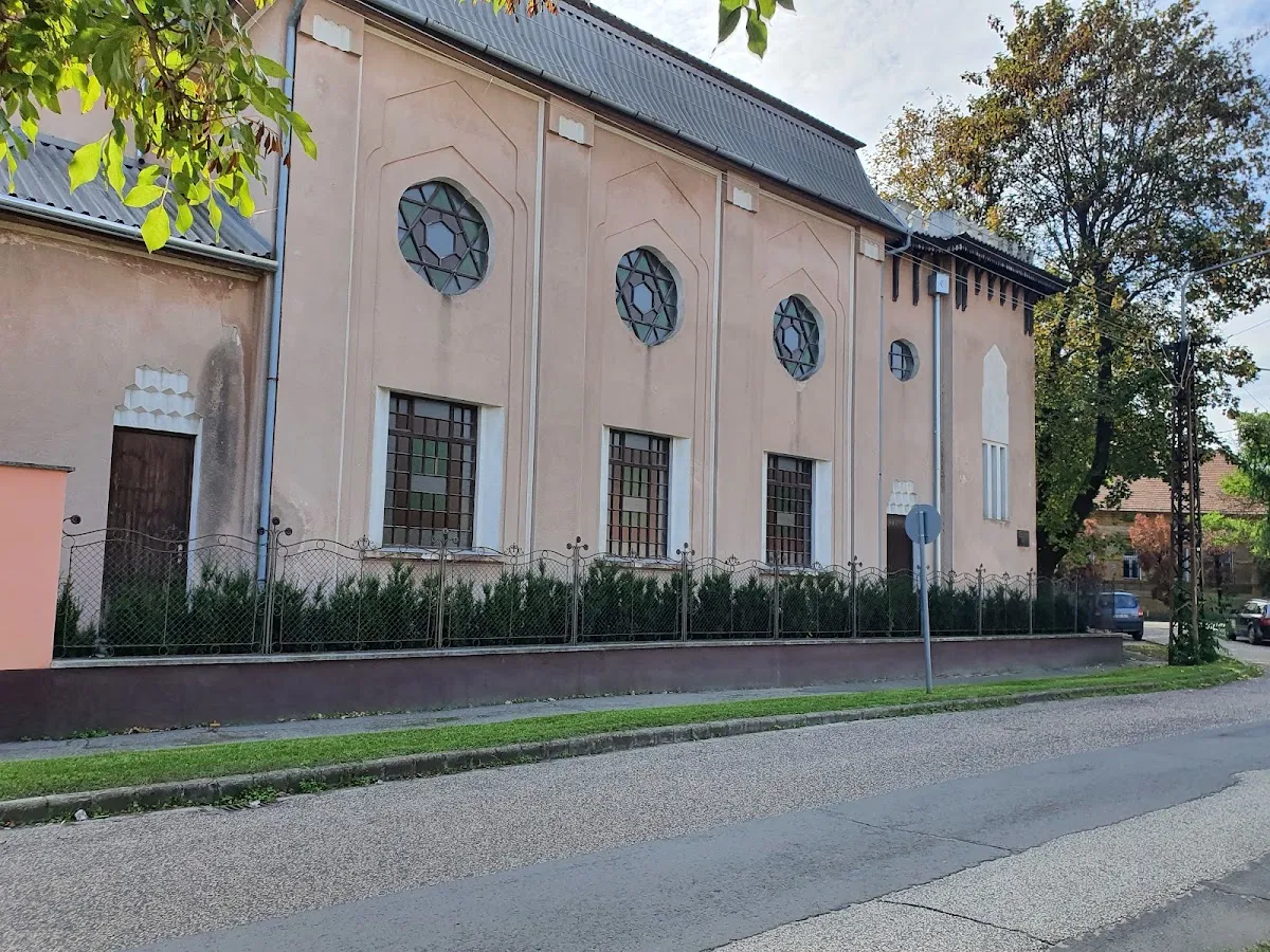 Nagykőrösi zsinagóga — foto 7