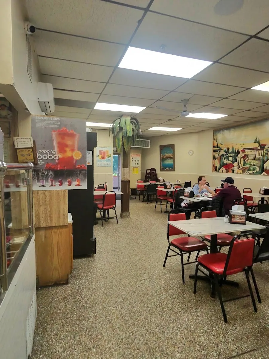 Naomi's Kosher Pizza & Falafel — foto 7