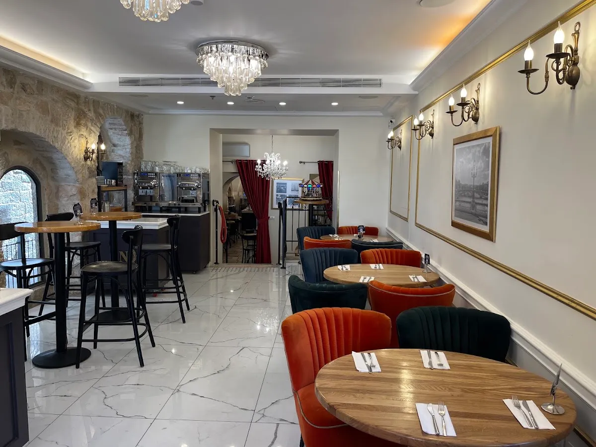 Napoleon Patisserie — foto 8