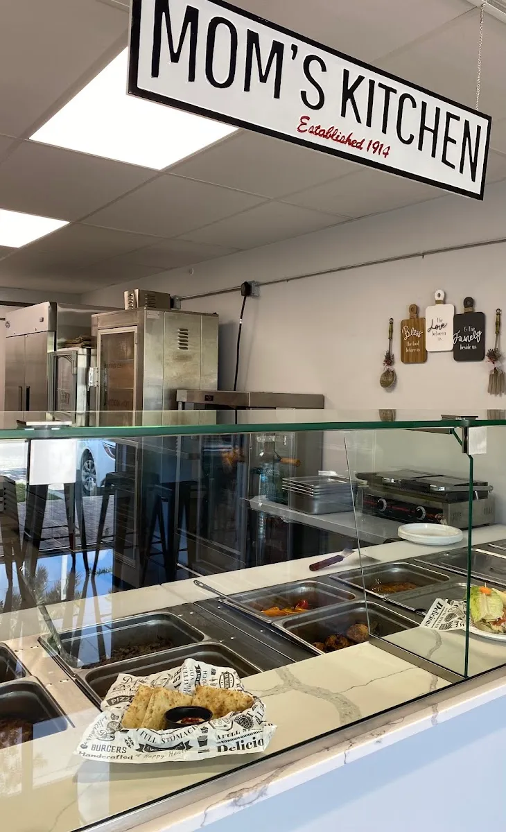 Navas Kosher Kitchen Hallandale — foto 7