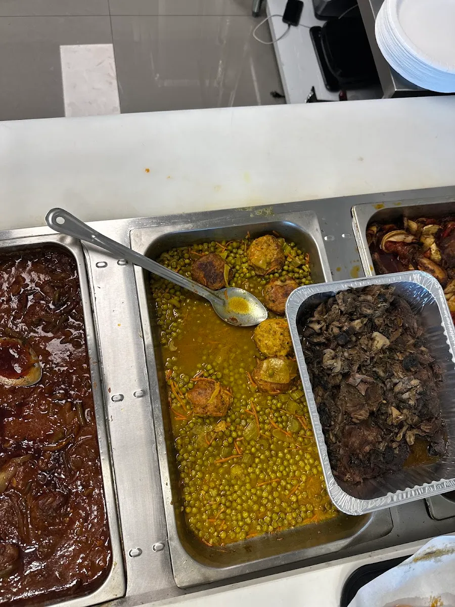 Navas Kosher Kitchen Hallandale — foto 9