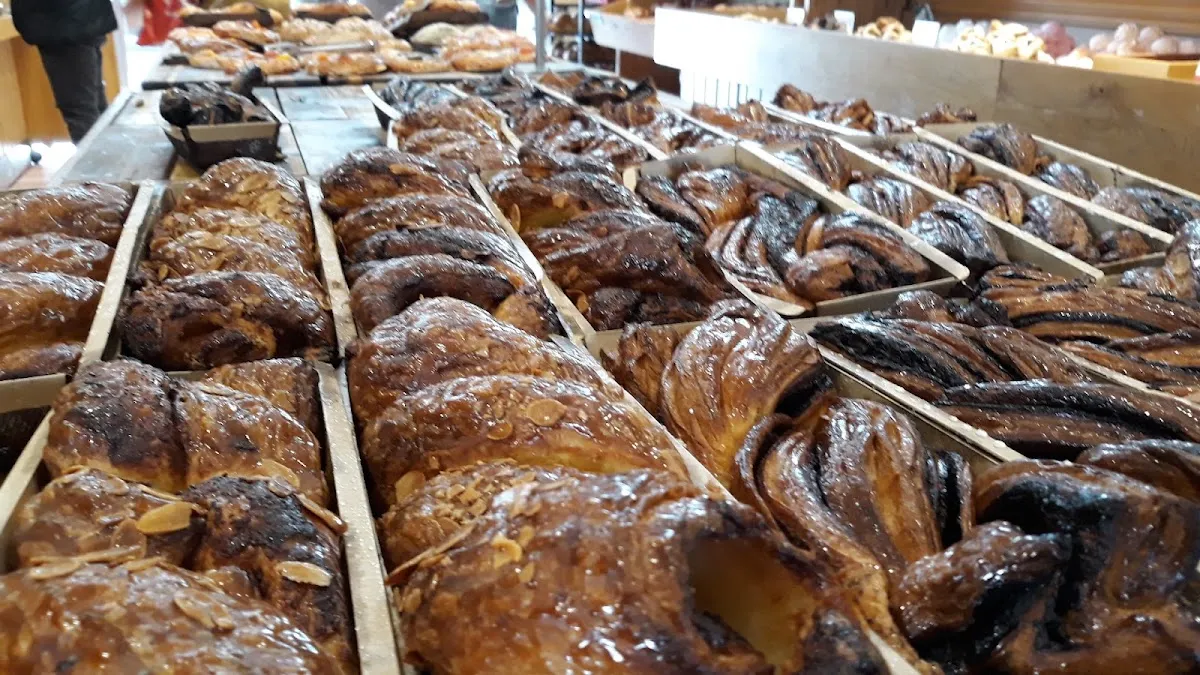 Neeman Bakery (Azrieli Modiin) — foto 4