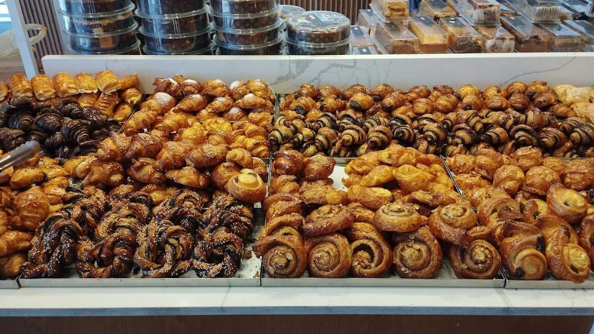Neeman Bakery (Dimona) — photo 7