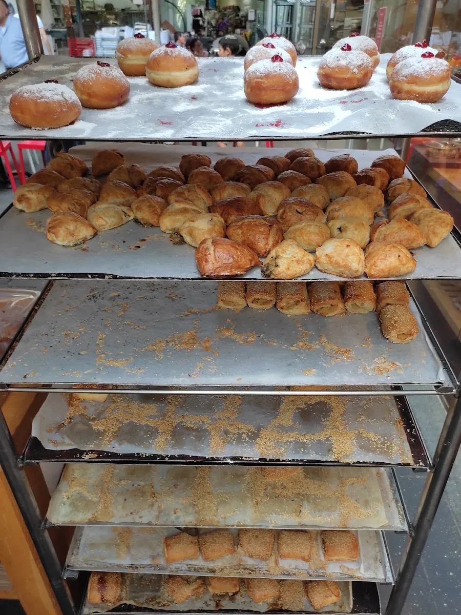 Neeman Bakery (Golda Meir) — foto 6