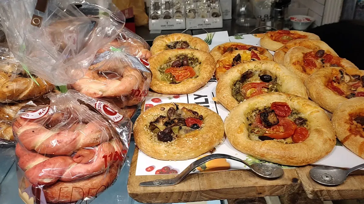 Neeman Bakery (HaUman) — foto 2