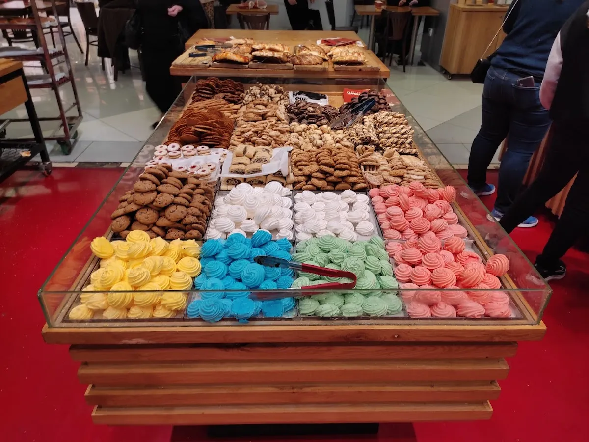 Neeman Bakery (Pierre Koenig) — foto 8