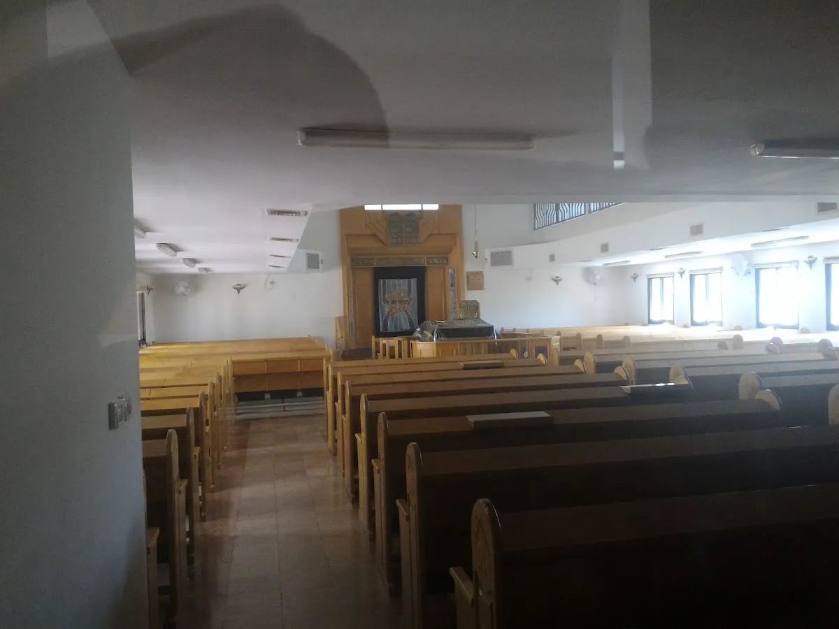 Netzach Menashe Synagogue — foto 5
