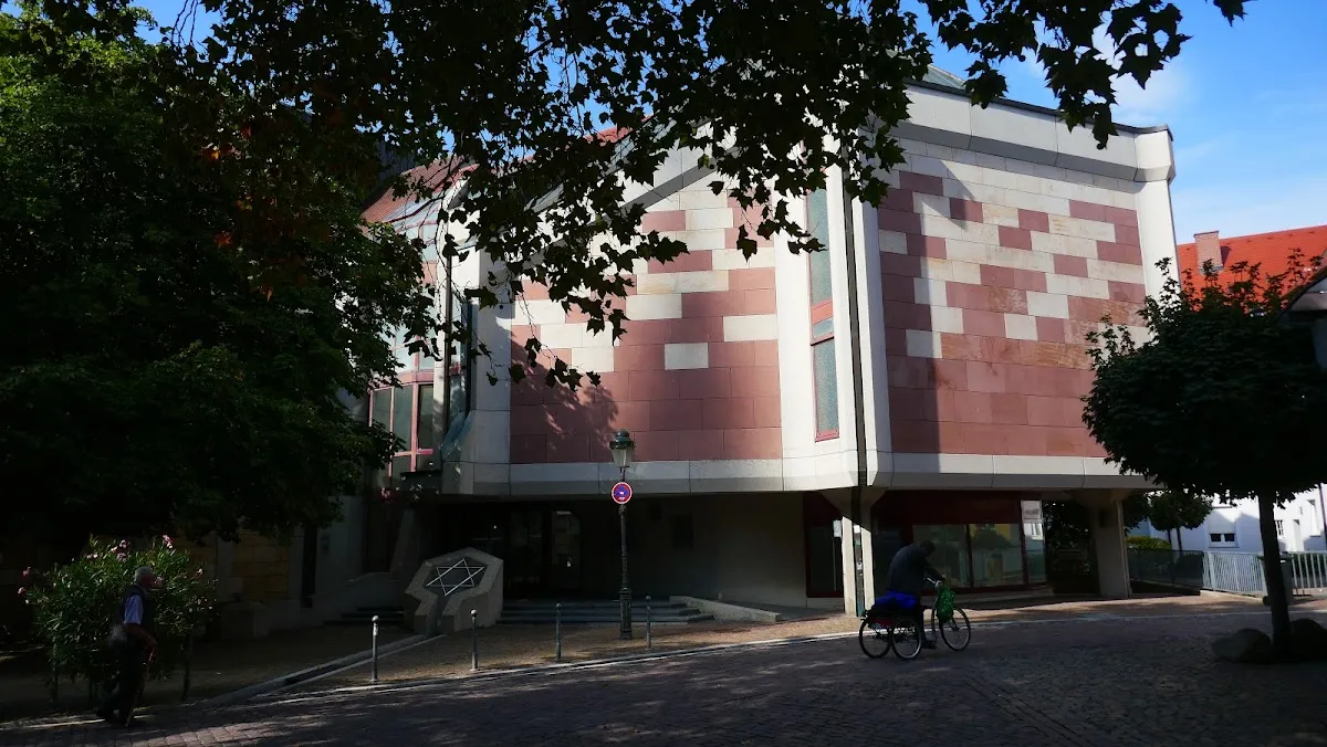 Neue Synagoge Freiburg — foto 9