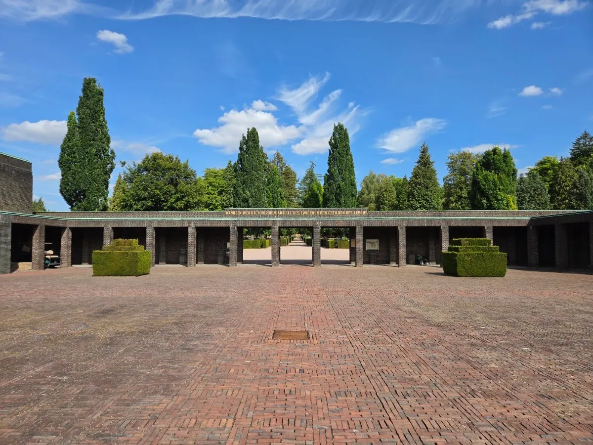 Neuer Jüdischer Friedhof Frankfurt am Main — foto 4