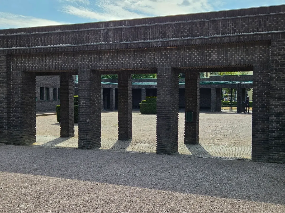 Neuer Jüdischer Friedhof Frankfurt am Main — foto 5
