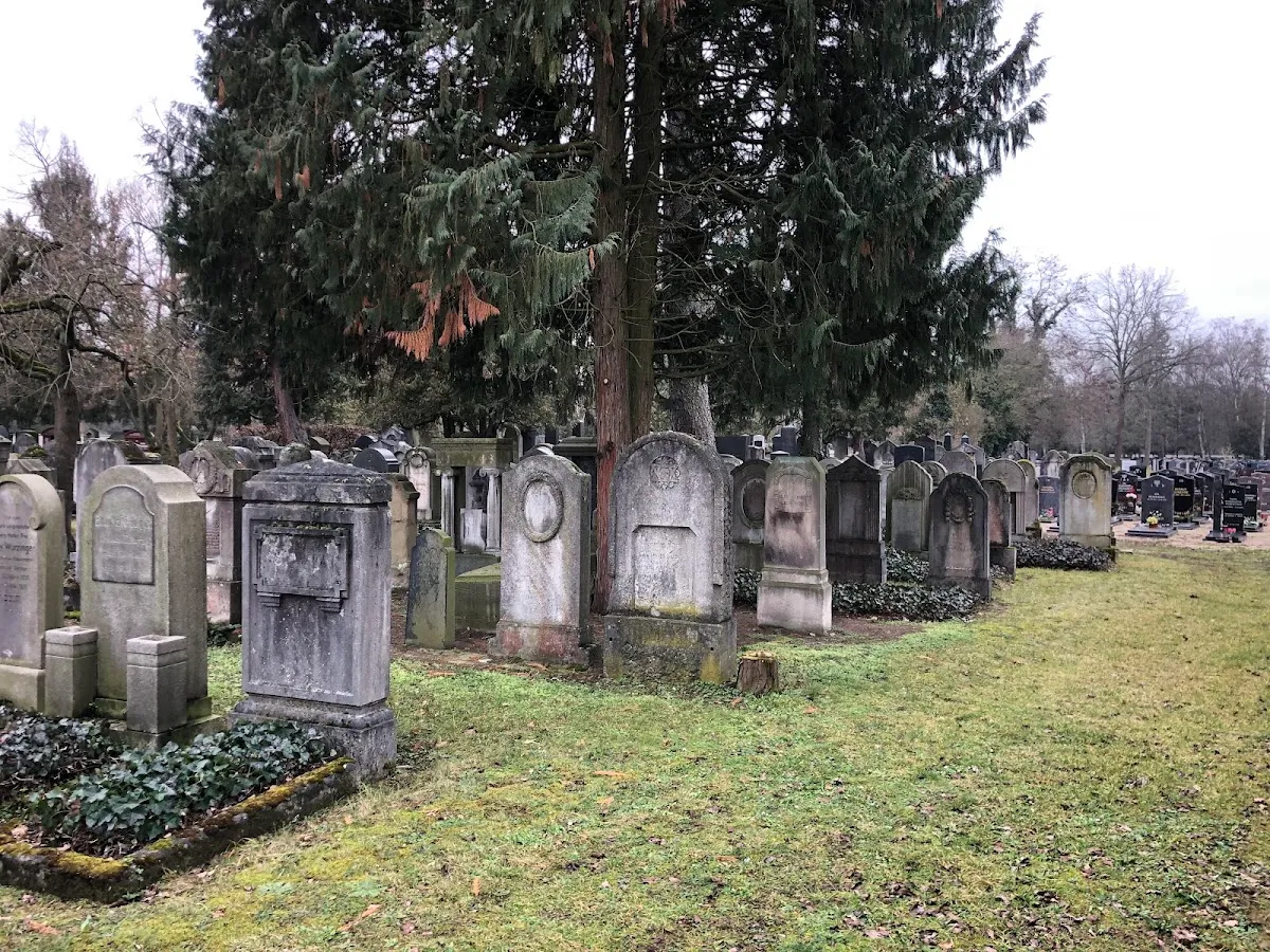 Neuer Jüdischer Friedhof Nürnberg — foto 7