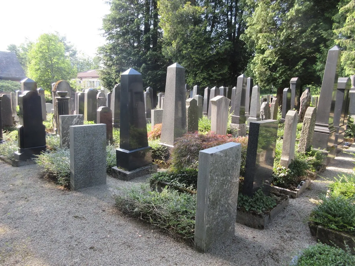 Neuer jüdischer Friedhof St. Gallen — foto 3
