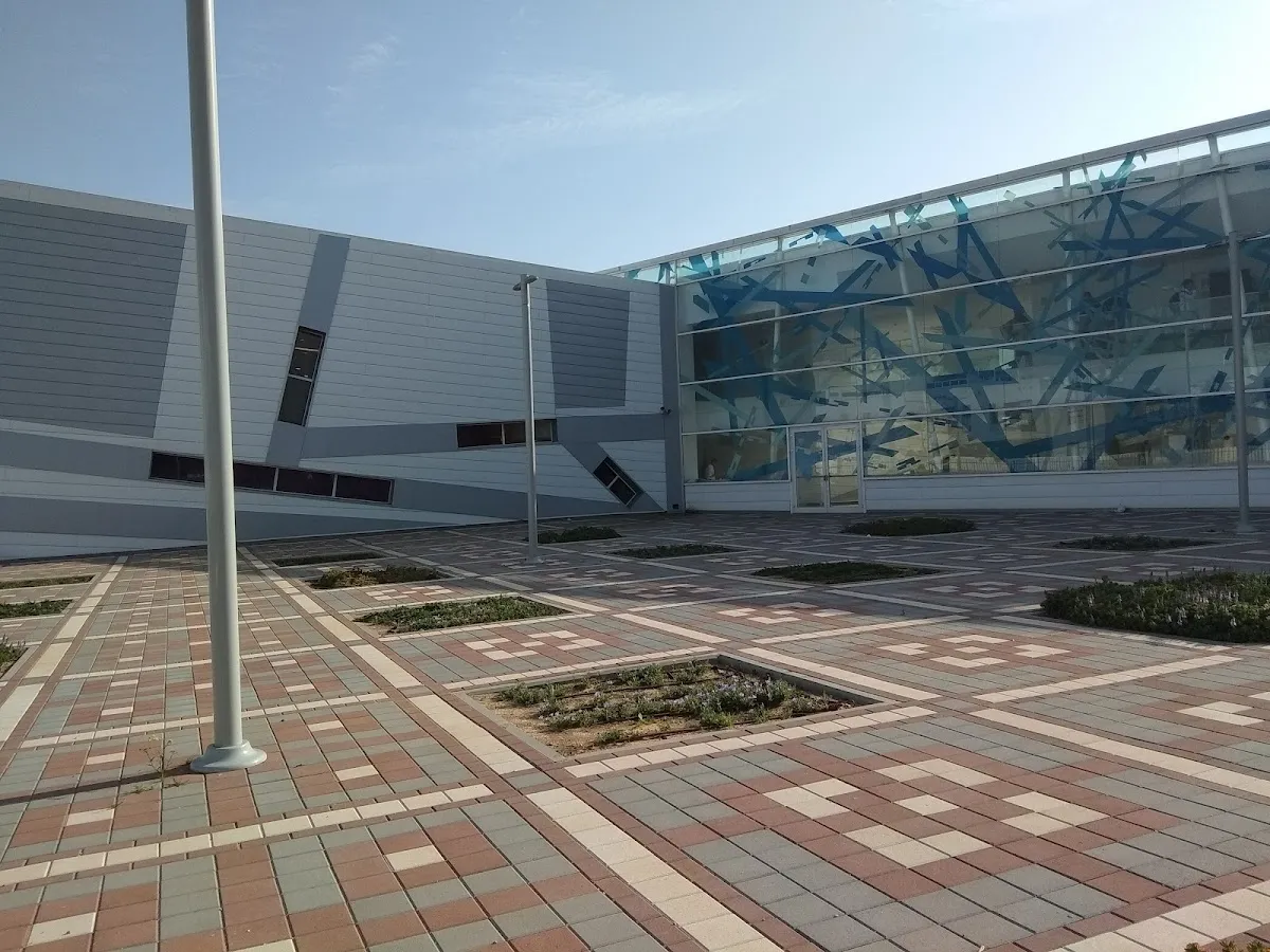 Neve Dekalim Hesder Yeshiva Ashdod — foto 3