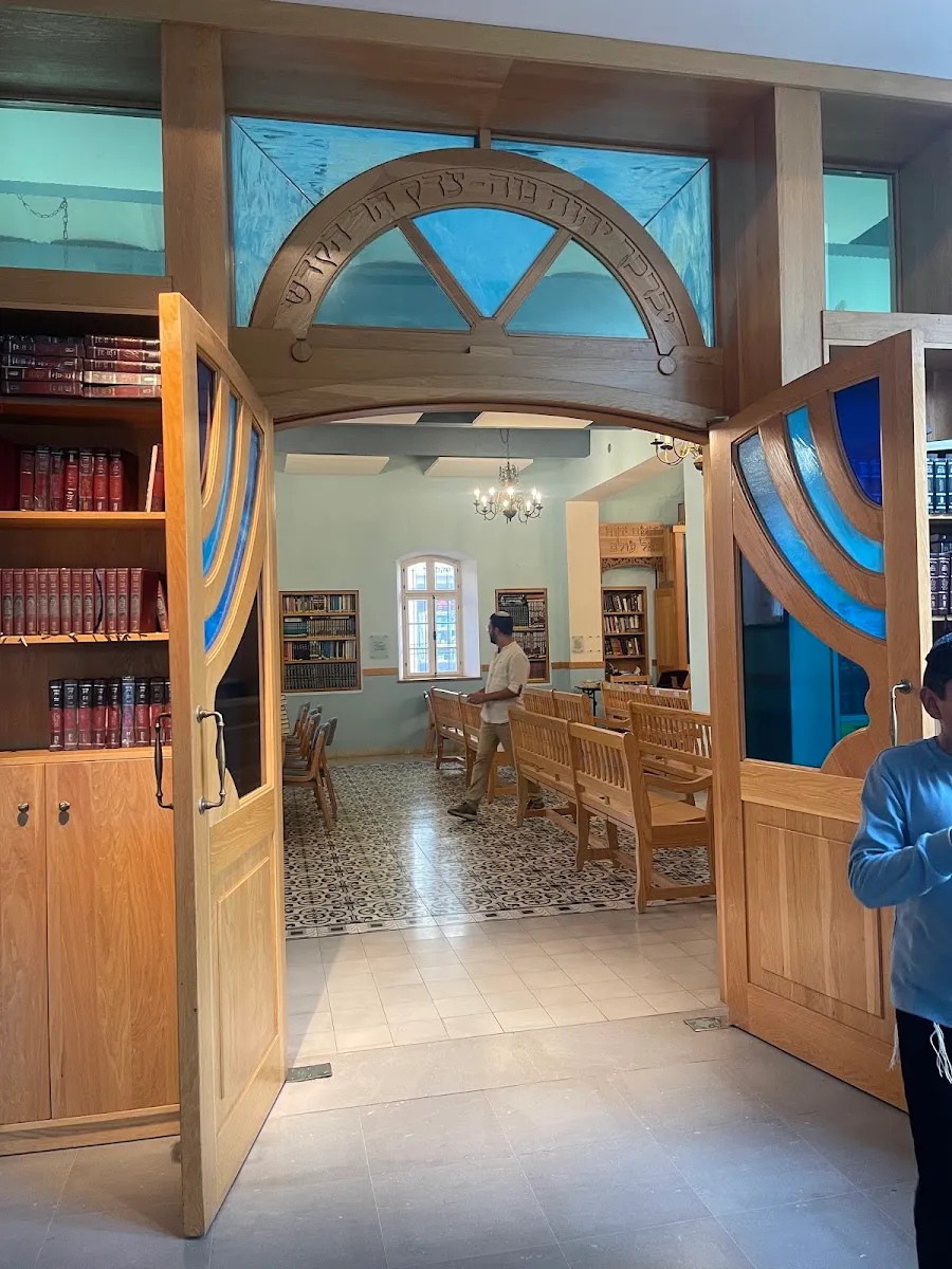 Neve Tzedek Masorti Congregation - Synagogue
