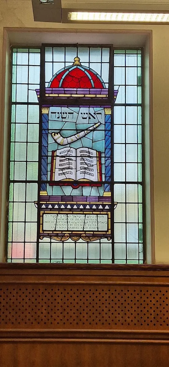 New Bobov Synagogue — foto 4