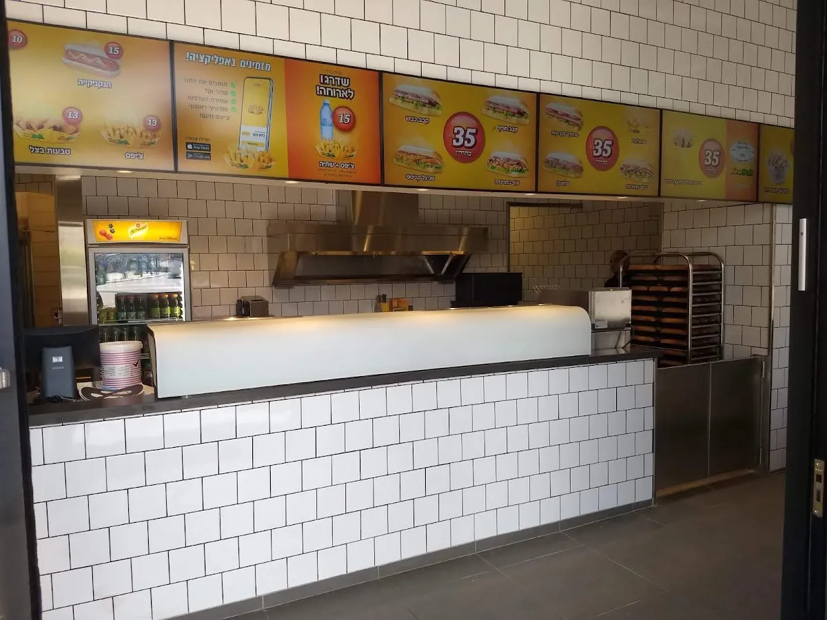 New Deli — photo 4
