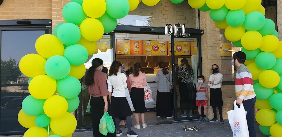 New Deli — photo 10