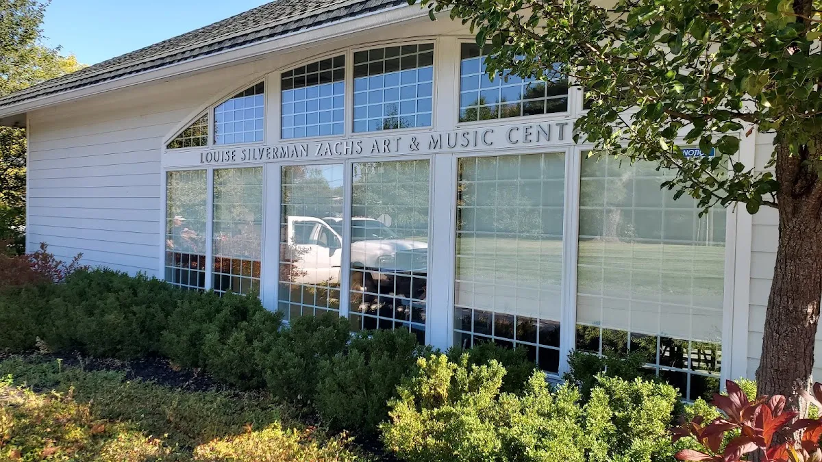 New England Jewish Academy — foto 4