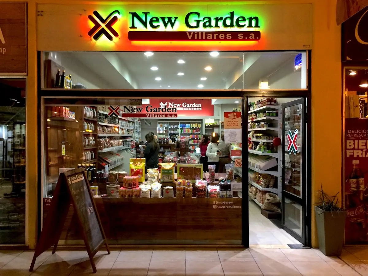 New Garden — Paseo Pilar