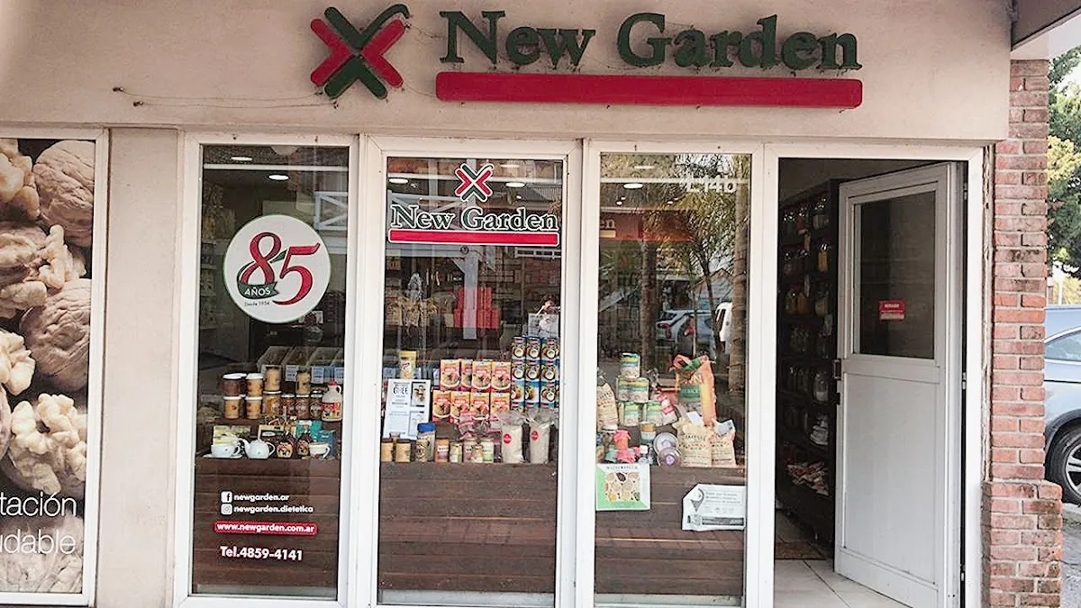 New Garden — Paseo Santa Bárbara