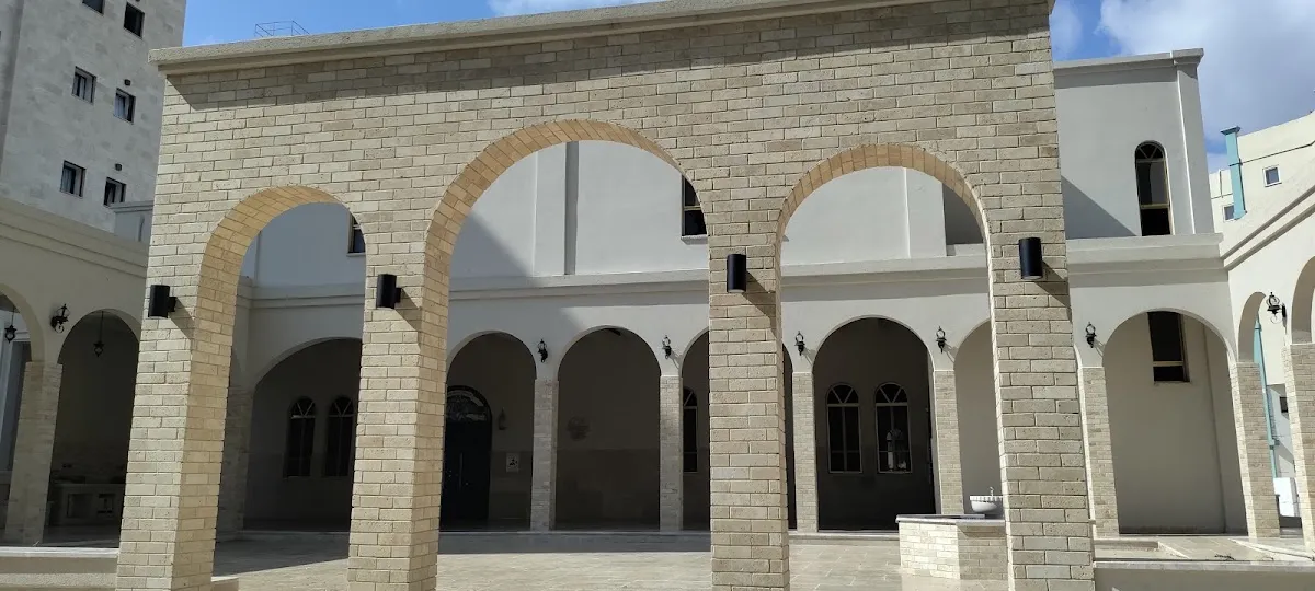New HaRambam Synagogue — foto 9