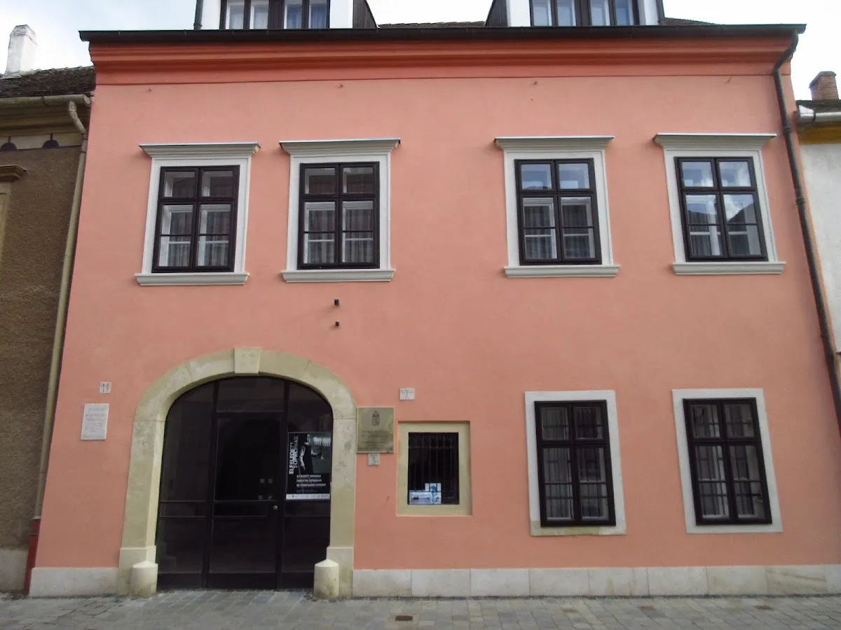 New Synagogue — photo 5