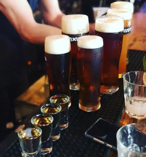 Night Shift — photo 6